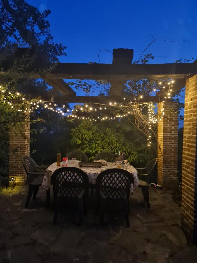 Casa Rural En Candeleda Con Piscina Y Un Maravilloso Jardin Exterior foto