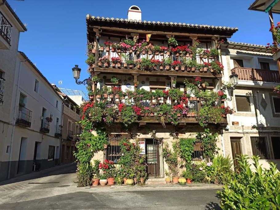 Casa Rural En Candeleda Con Piscina Y Un Maravilloso Jardin Exterior foto